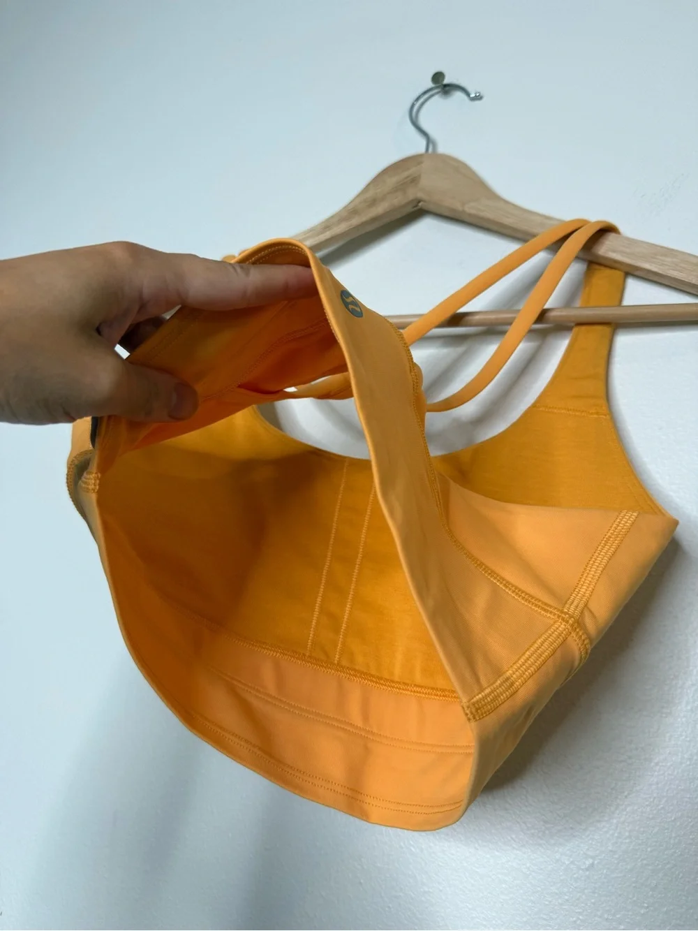 Lululemon Energy Longline Bra *Medium Support B–D Cup in Mango Dream size 6
